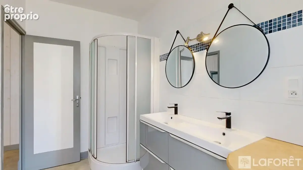Appartement T2 bis centre ville MOULINS - photo 5