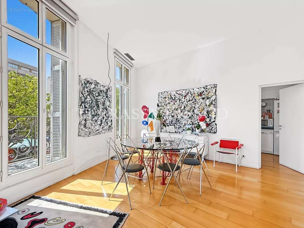 Appartement à MARSEILLE-8E