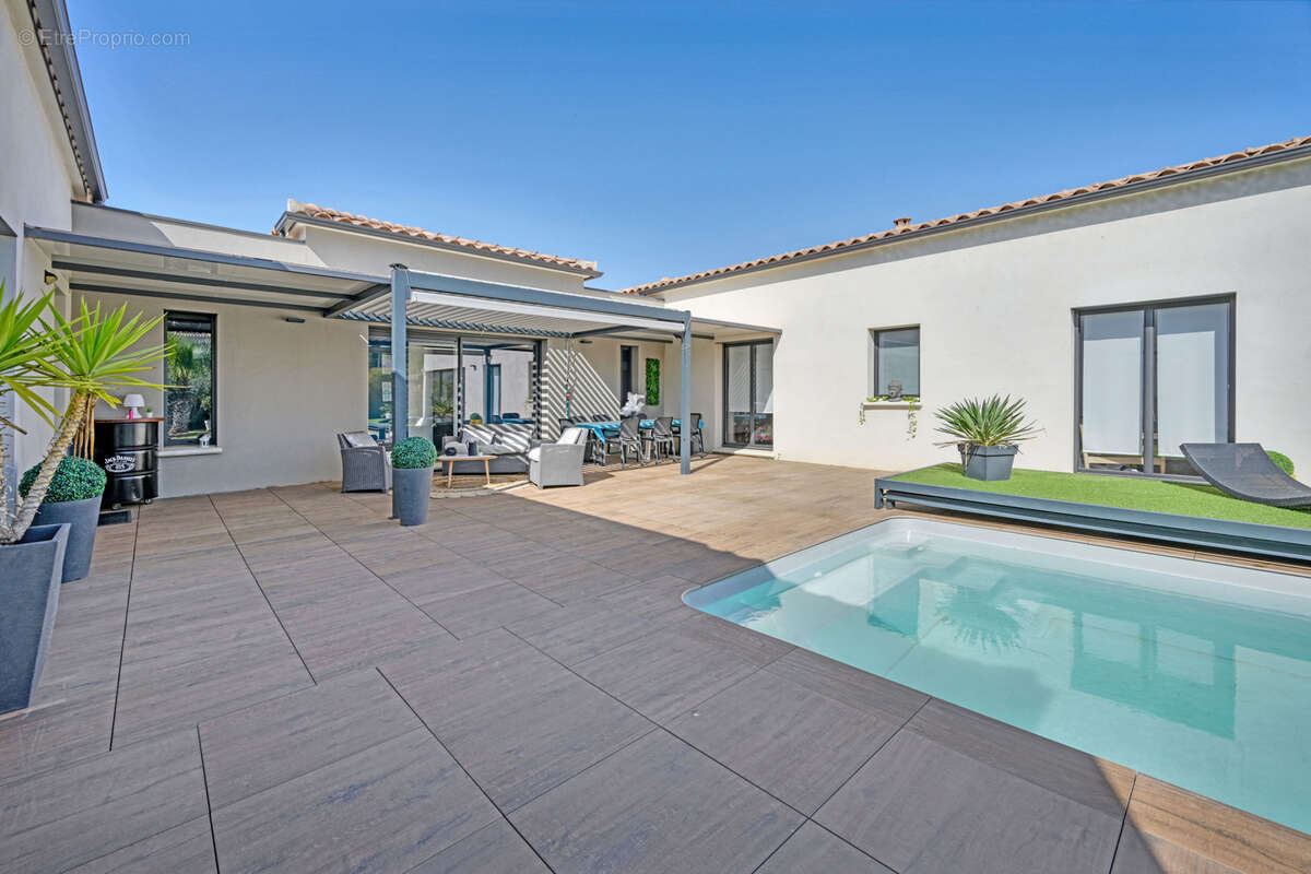 Maison à BEAUVOISIN