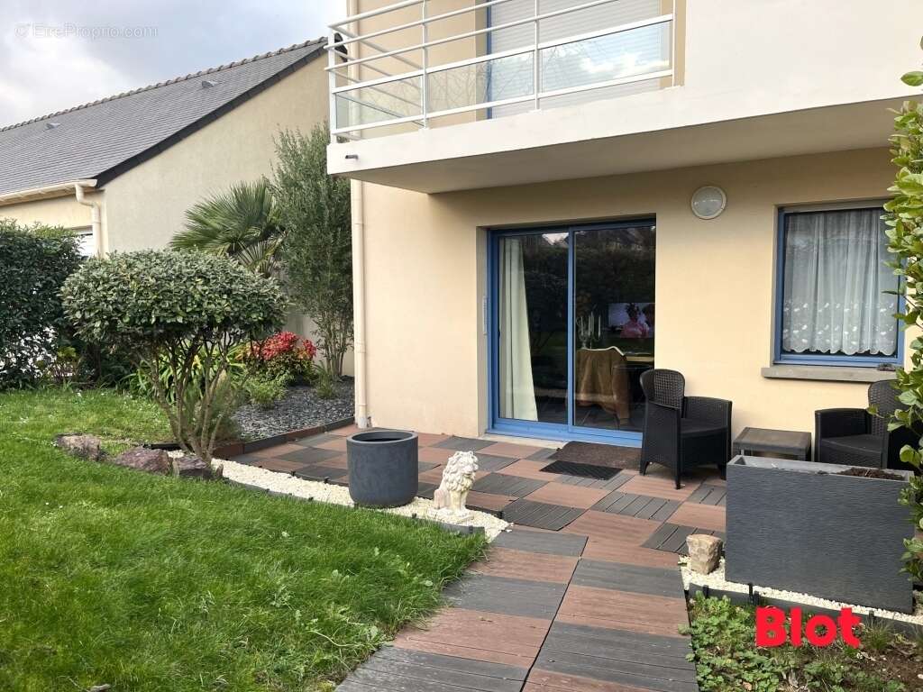 Appartement à SAINT-THURIAL