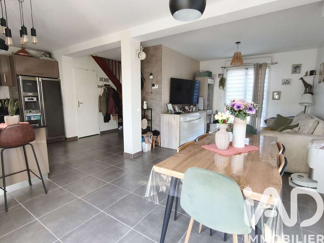 Photo 3 - Maison à VIARMES