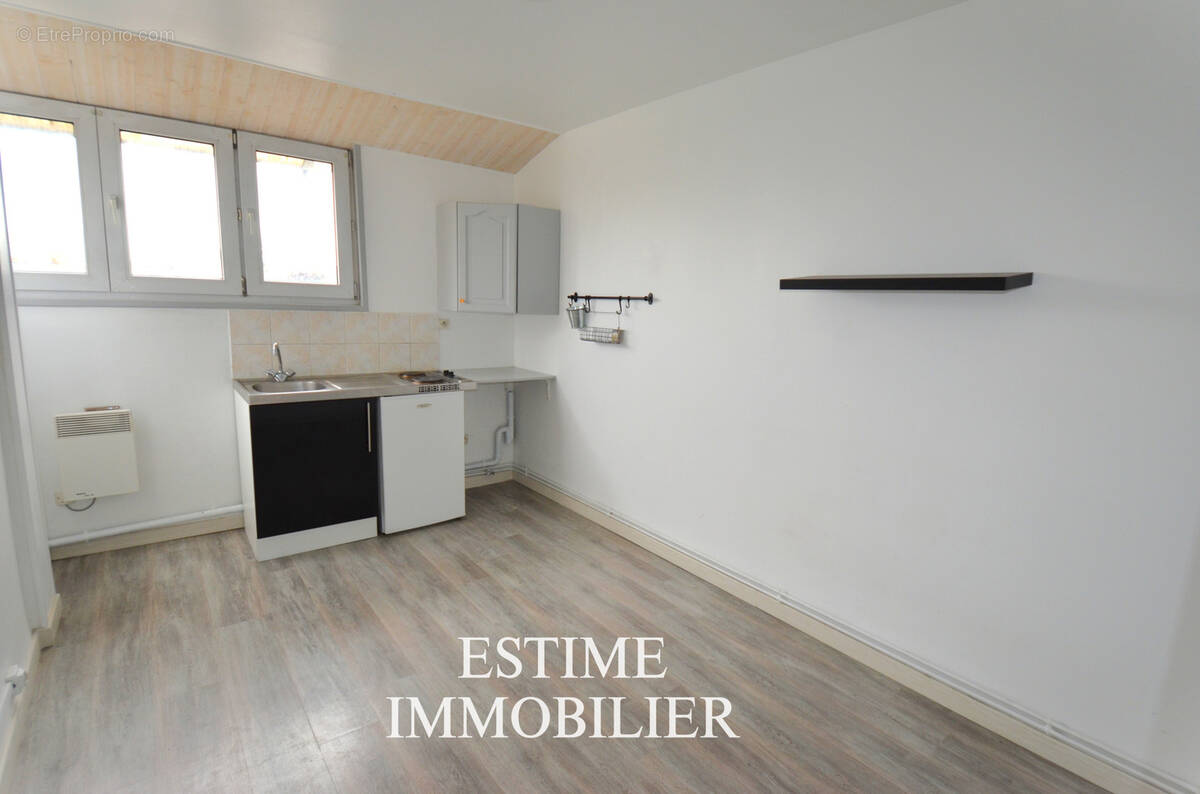 Appartement à MONS-EN-BAROEUL