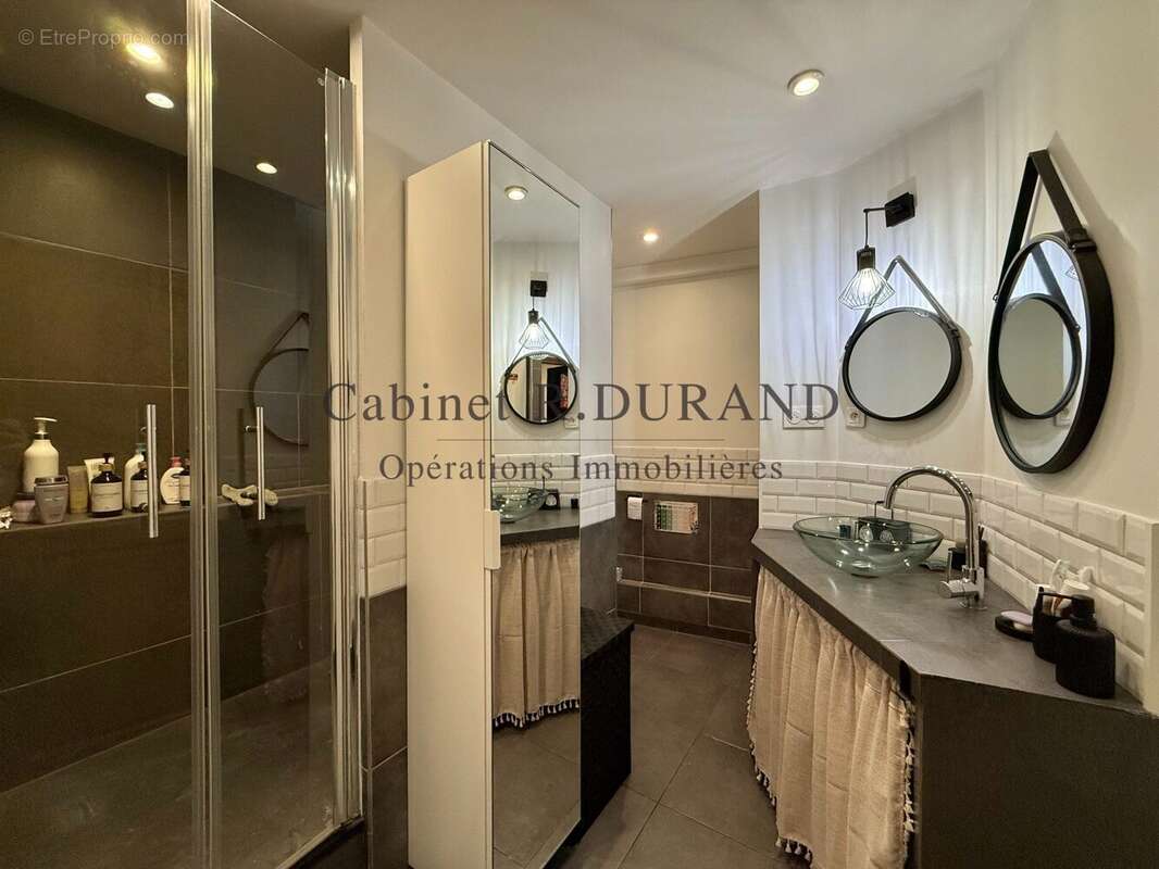 Appartement à COLOMBES