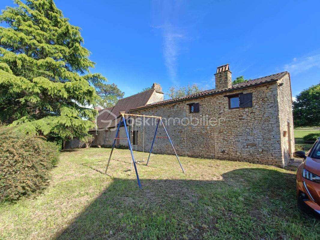 Maison à LE BUISSON-DE-CADOUIN