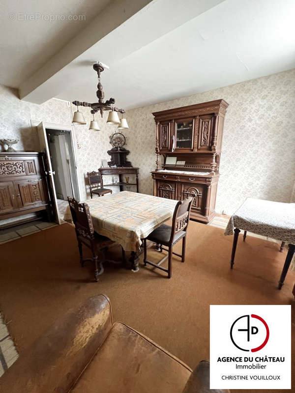 Maison à LES BORDES