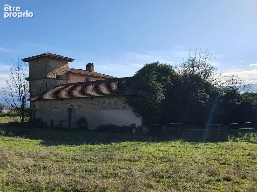 Photo Maison à Genissieux au prix de 450 000€