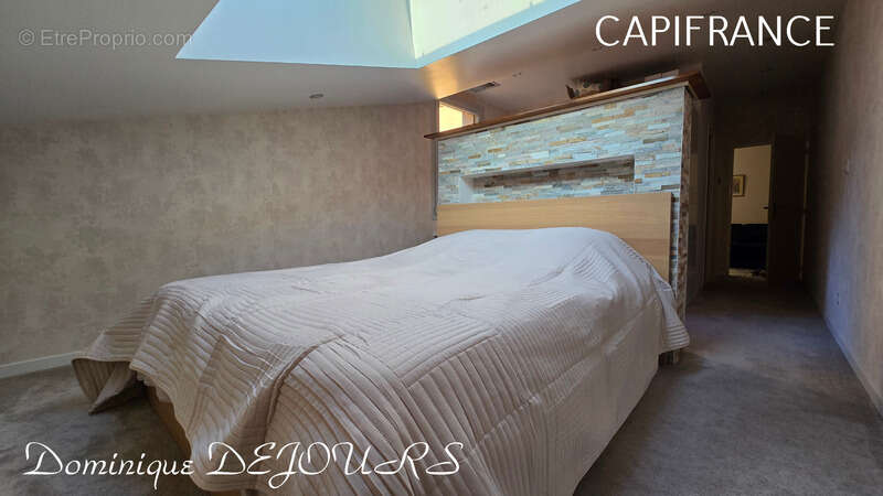 Maison à SAINT-FORTUNAT-SUR-EYRIEUX