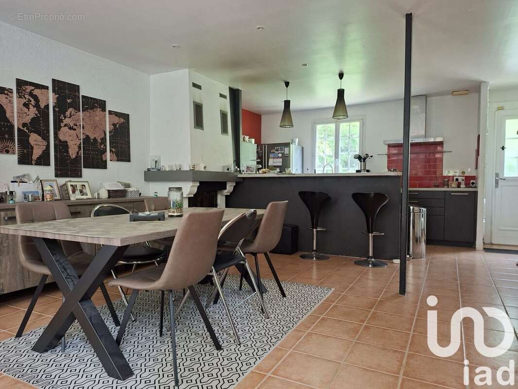 Photo 2 - Maison à SAINT-GERMAIN-DES-PRES