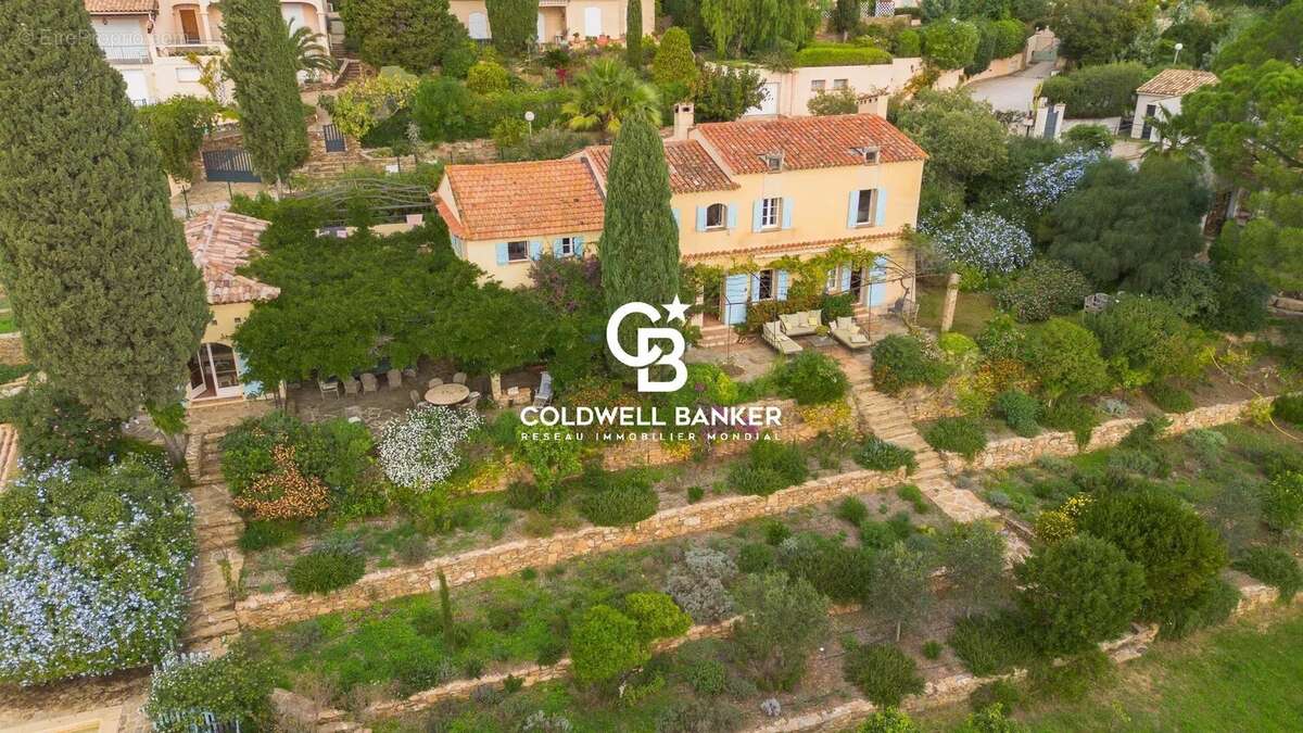 Maison à LE LAVANDOU