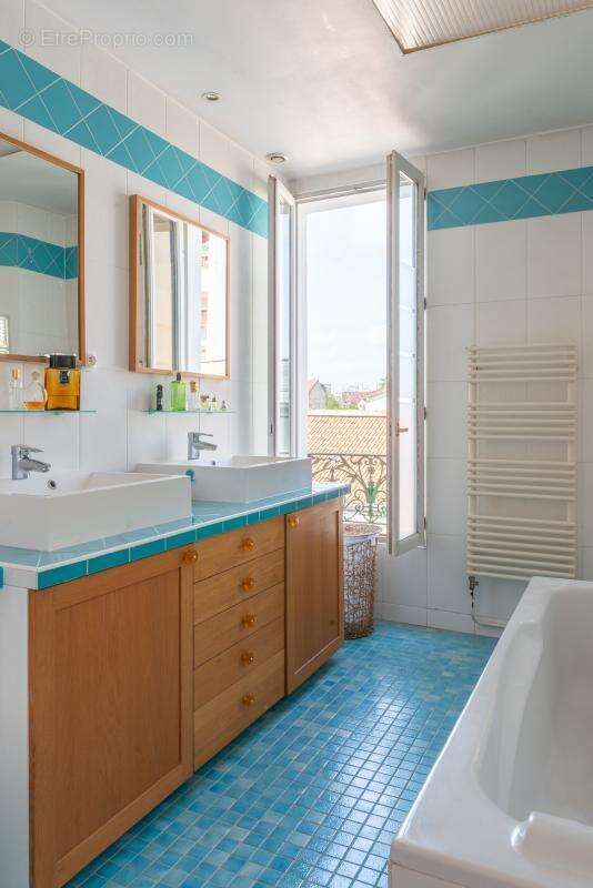 Maison à MONTREUIL