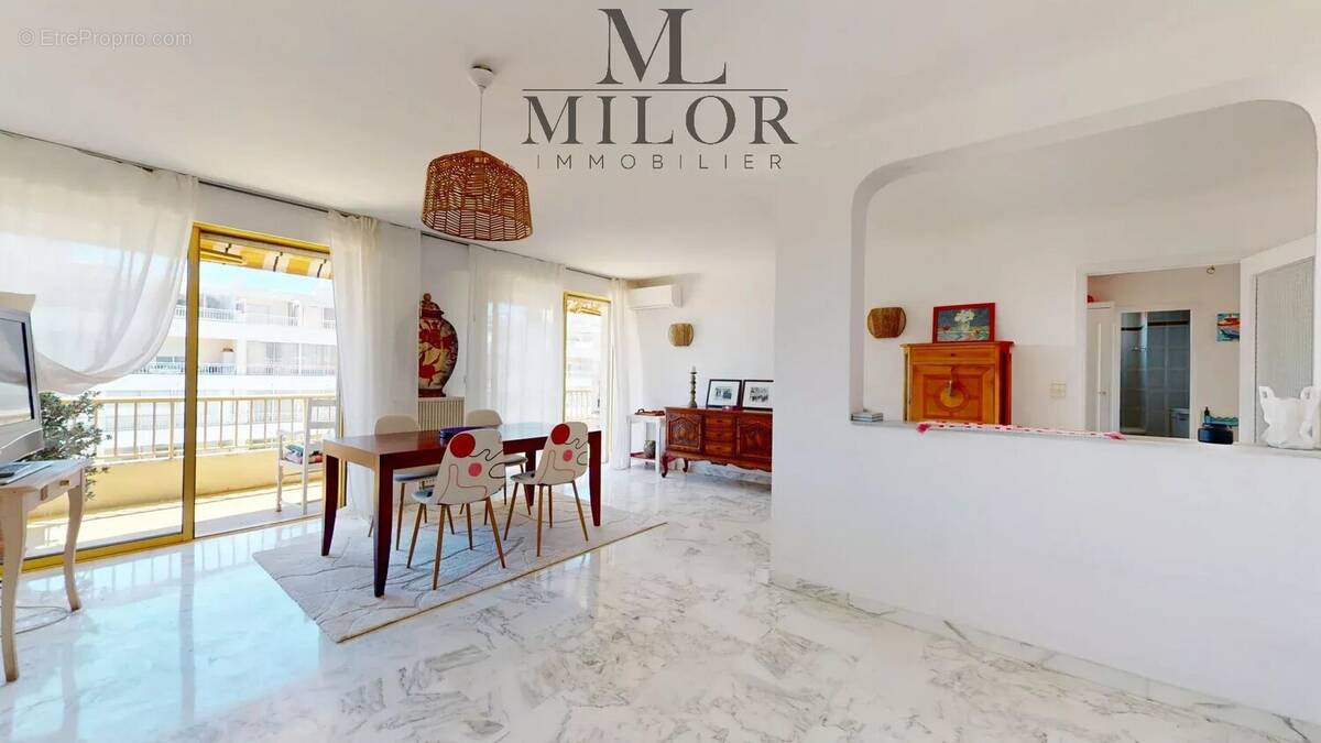 Appartement à CANNES