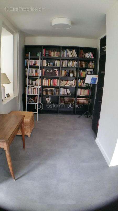 Maison à PONT-SUR-YONNE