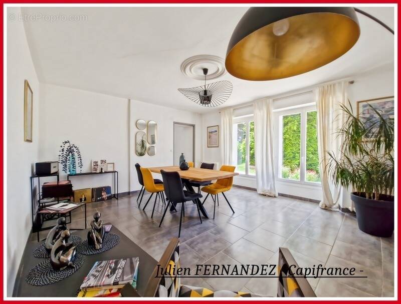 Maison à CHATELLERAULT