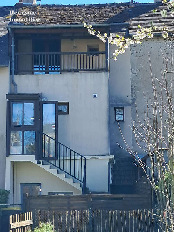 Maison à AUTRY-LE-CHATEL
