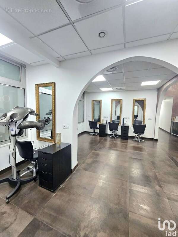 Photo 8 - Commerce à RIS-ORANGIS