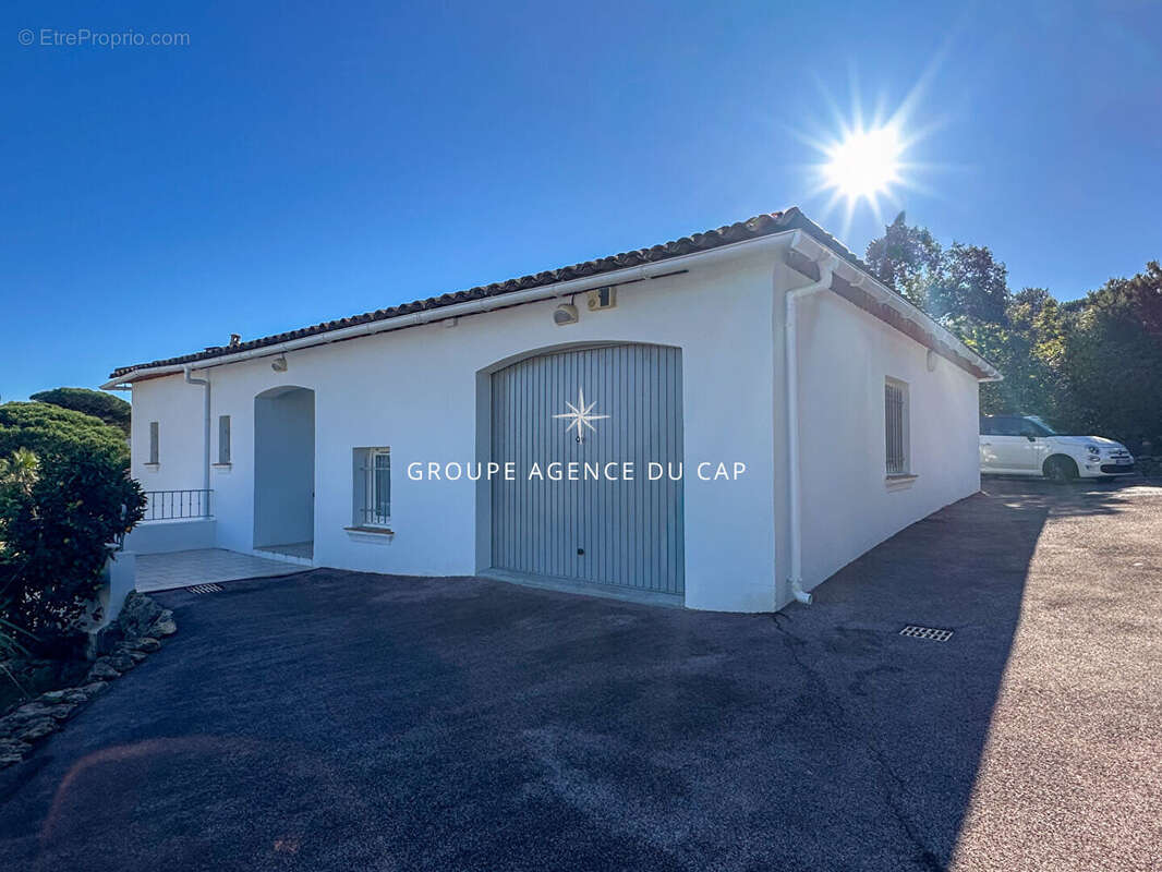 Villa de 150m2 avec piscine 4 chambres, à Sainte Maxime - photo 8