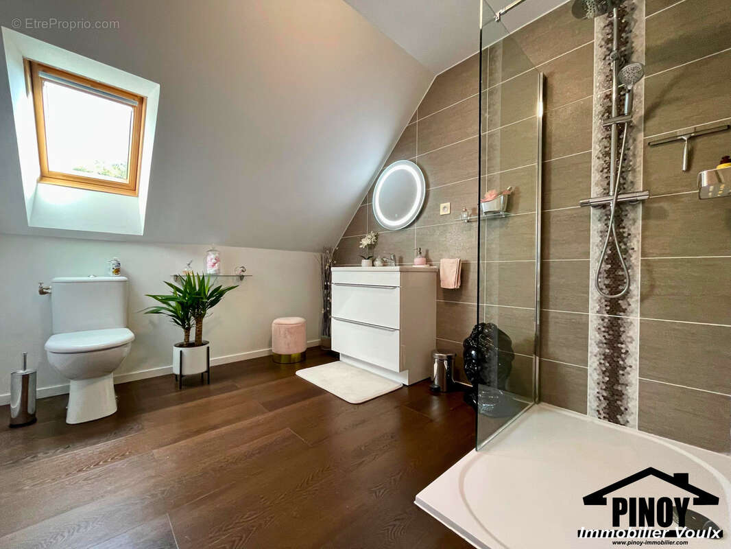 Le confort d'une maison impeccable, le calme de la campagne… il ne manque plus que vous ! - photo 16