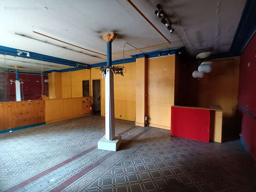 Commerce à PARIS-18E