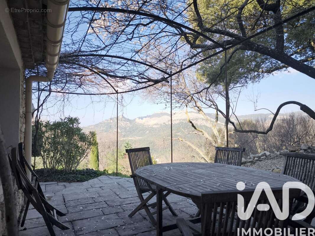 Maison 289 m² à La Roque-Alric  - photo 9