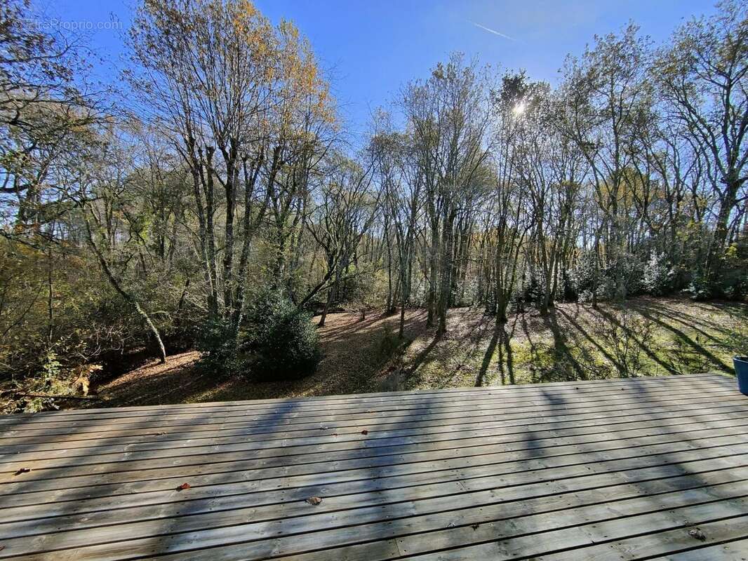 Maison à CABANAC-ET-VILLAGRAINS