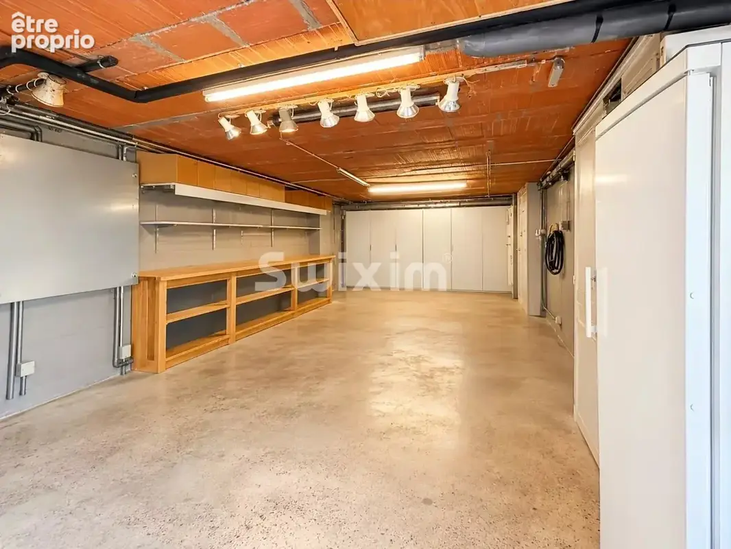 Maison familiale de 157m2 avec piscine et garage double - photo 8