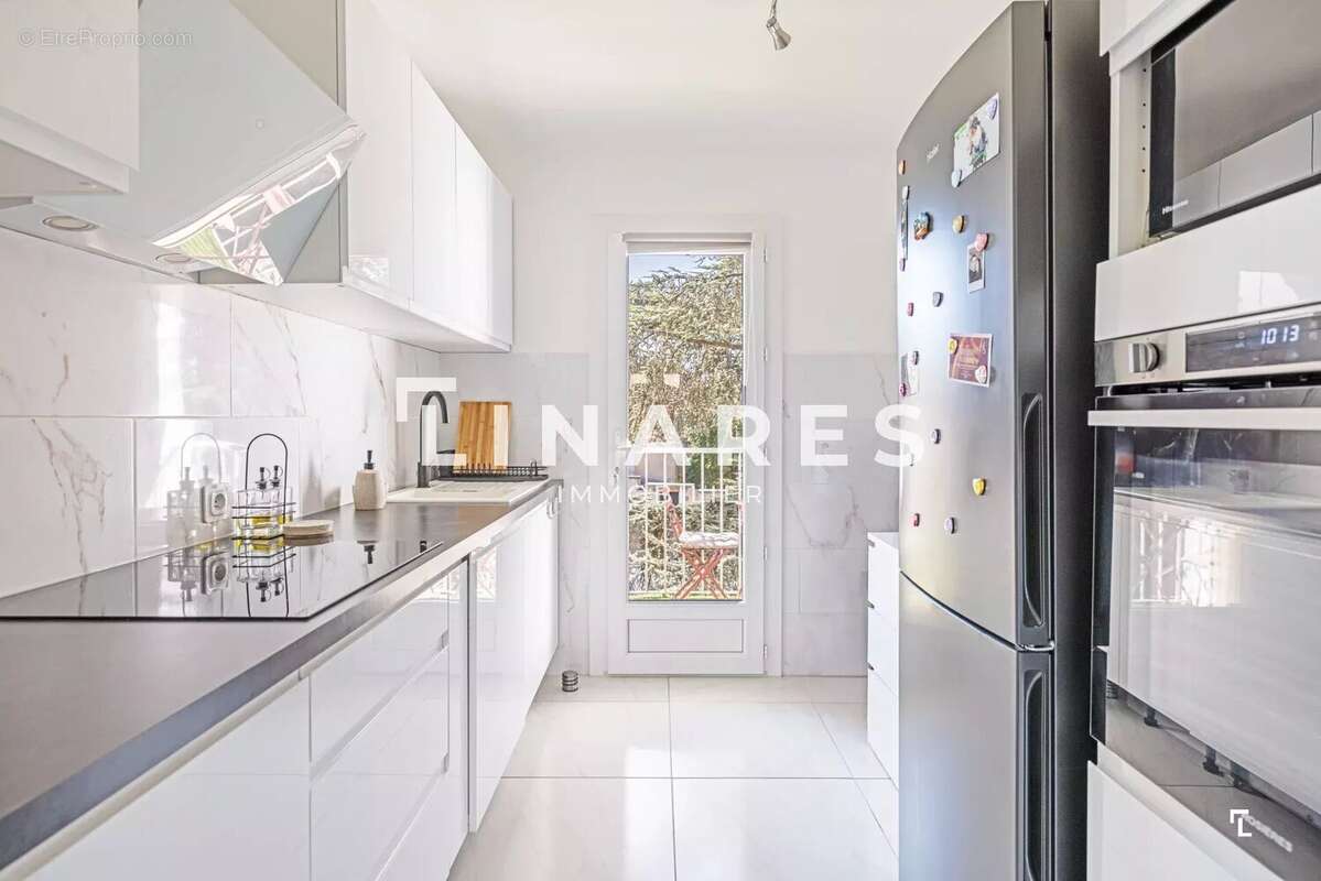 LA LINEA - Appartement T3 de 73m2 - Loggia - Terrasse - 13012 - photo 5