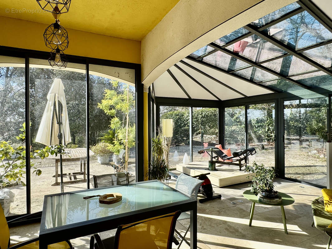 Maison à AUBUSSARGUES