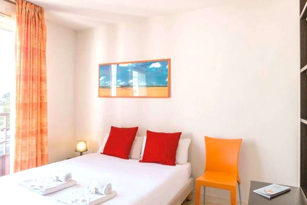 INVESTISSEMENT LOCATIF  Saint-Herblain  Résidence Affaires Appart'City Classic Nantes Saint  Herblain  7,31 % de rentabilité - photo 2