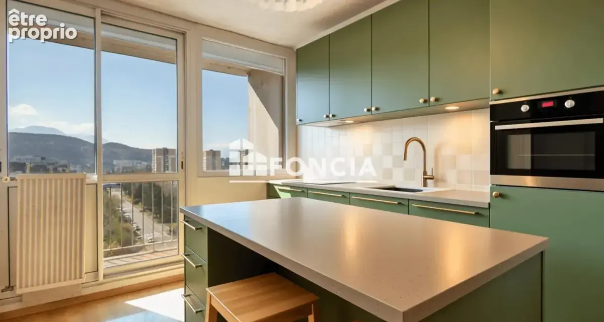 Appartement 5 pièces 90 m² à vendre à Echirolles (38130) - photo 2