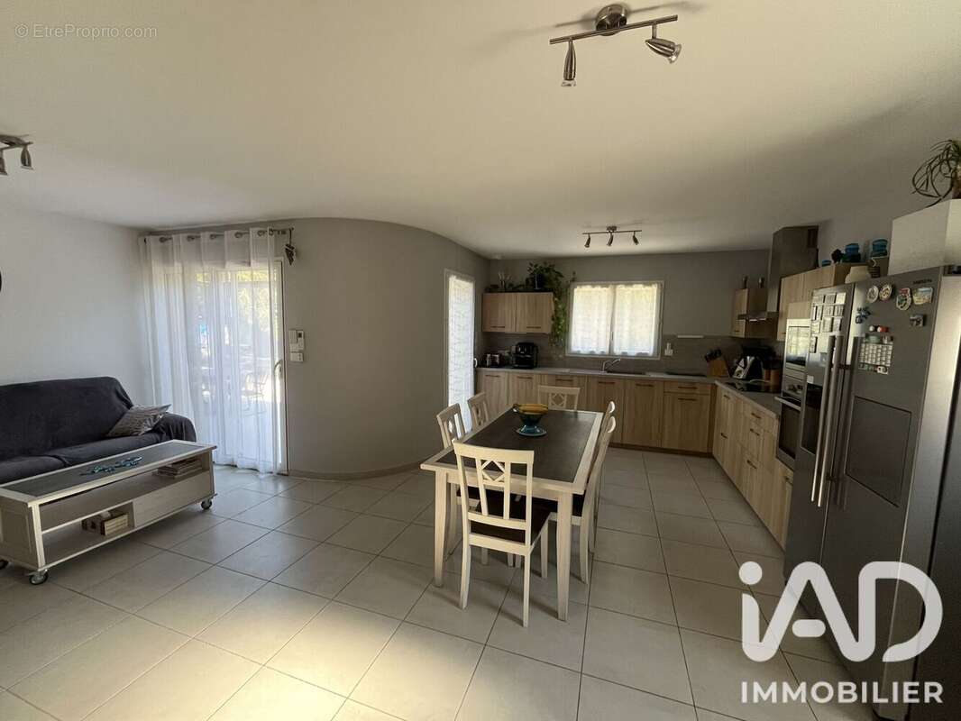Maison 71 m² à Bollene  - photo 9
