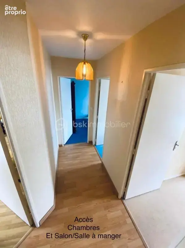 Appartement centre ville (2 Chambres , balcon , Garage Fermé et Place de Parking) - photo 4