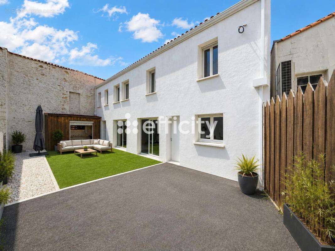 Maison 145 m² à Saujon  - photo 2