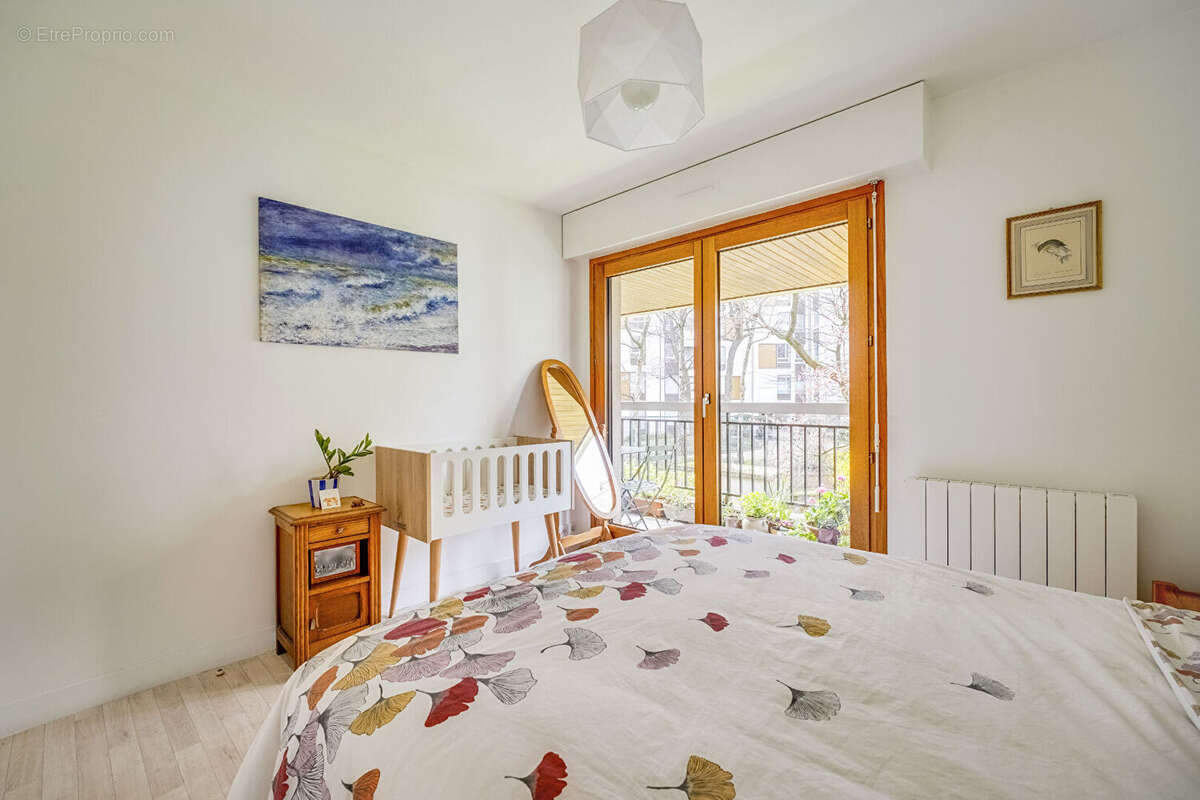 Appartement à PARIS-12E
