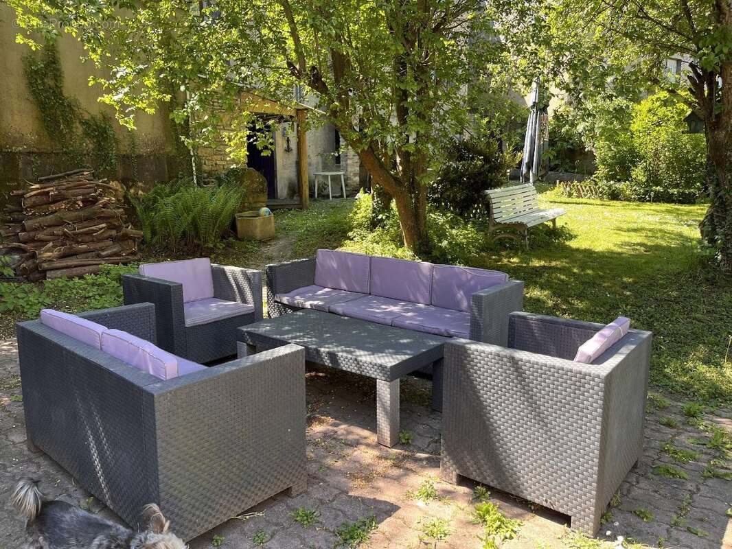 Maison à ARS-SUR-MOSELLE