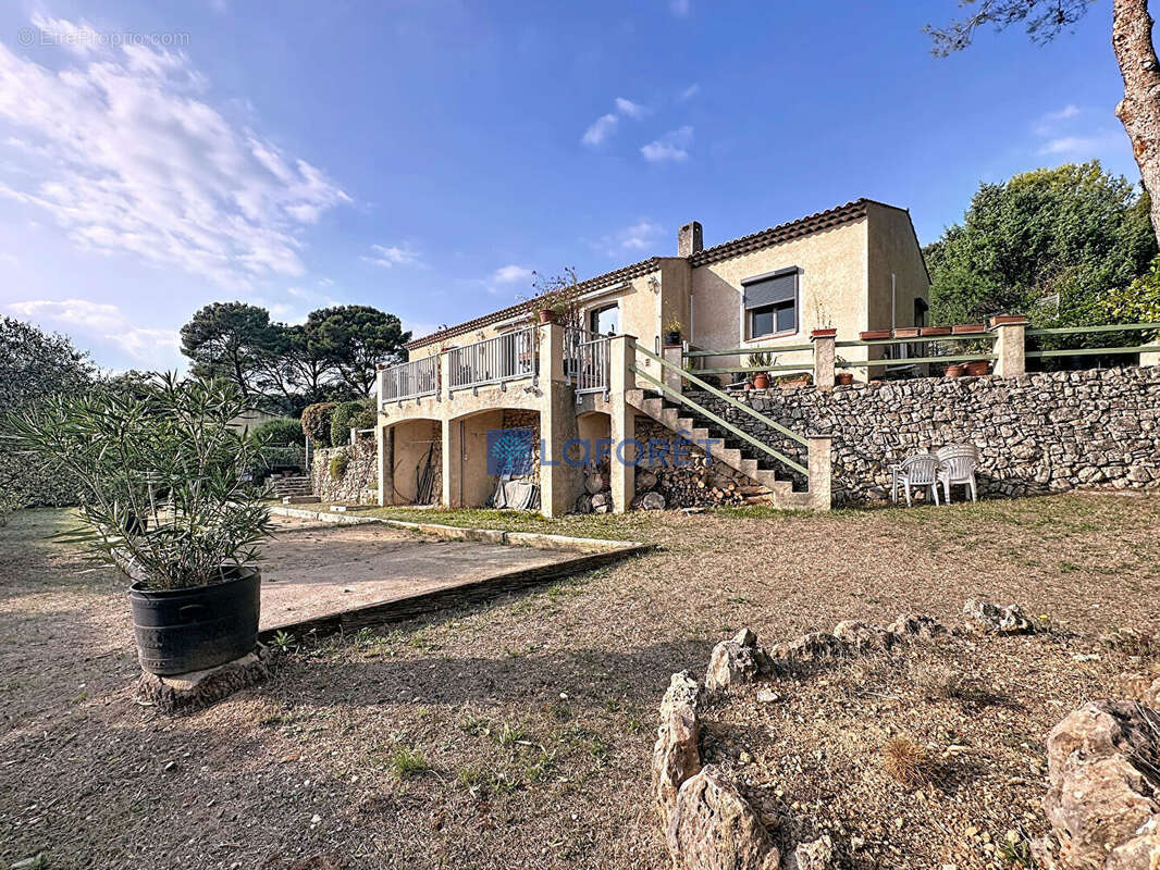 Maison à DRAGUIGNAN