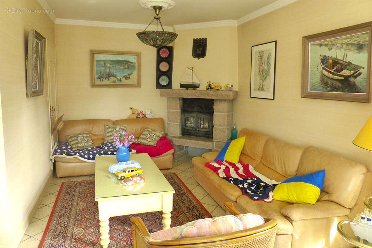 Maison à PLESTIN-LES-GREVES