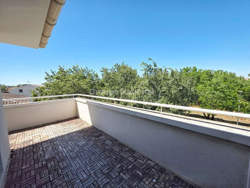 EXCLUSIVITÉ  T3 de 55 m² avec terrasse et garage - photo 18
