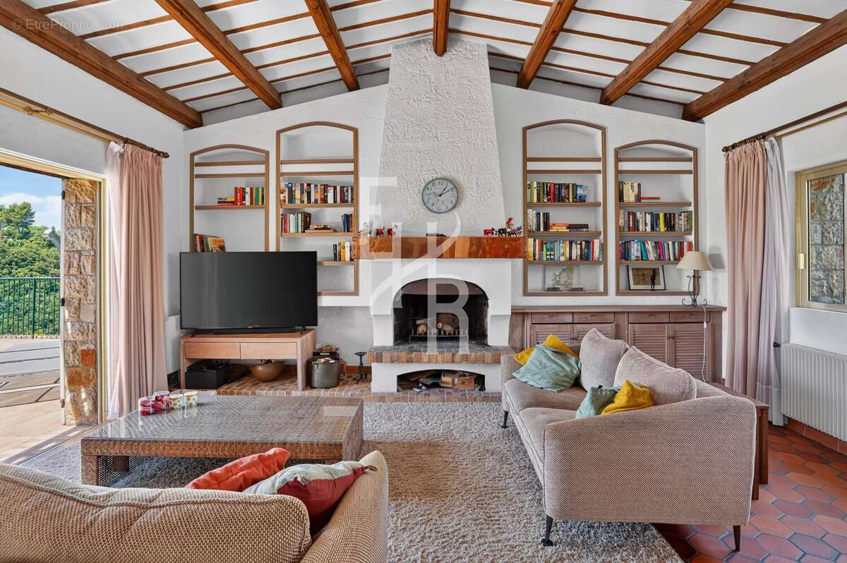 Maison à BIOT