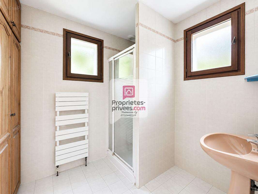 Maison Ugine 8 pièces 195 m2 - photo 6