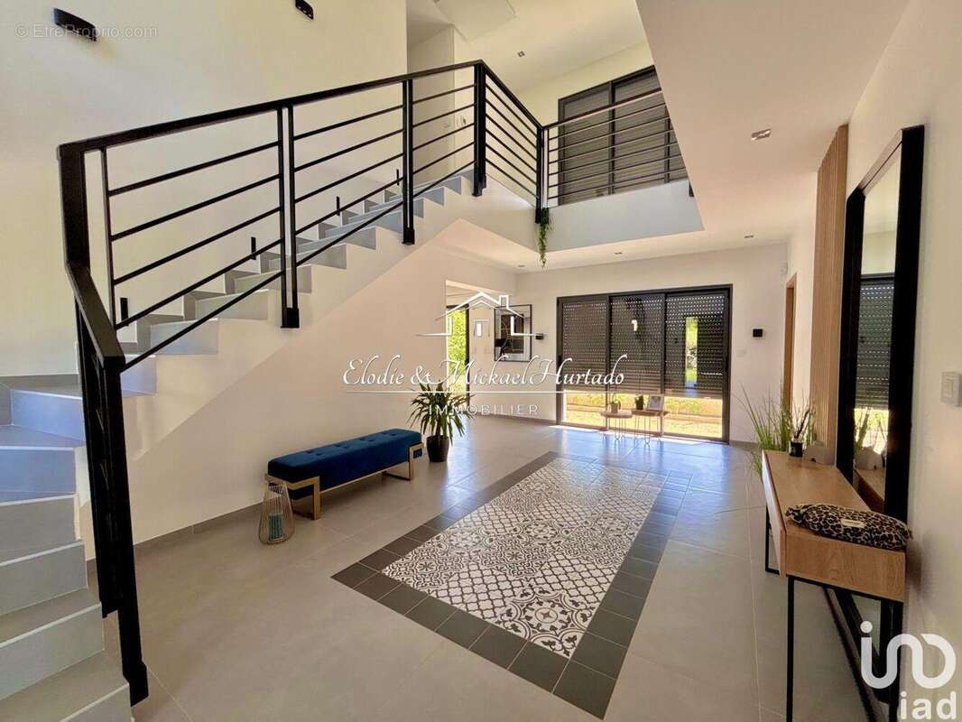 Photo 3 - Maison à LE PONTET