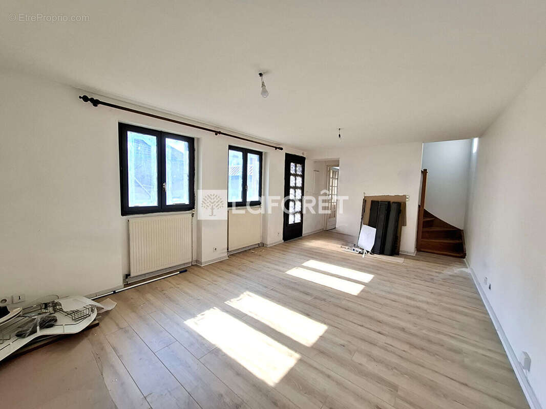 Appartement à NOISY-LE-SEC