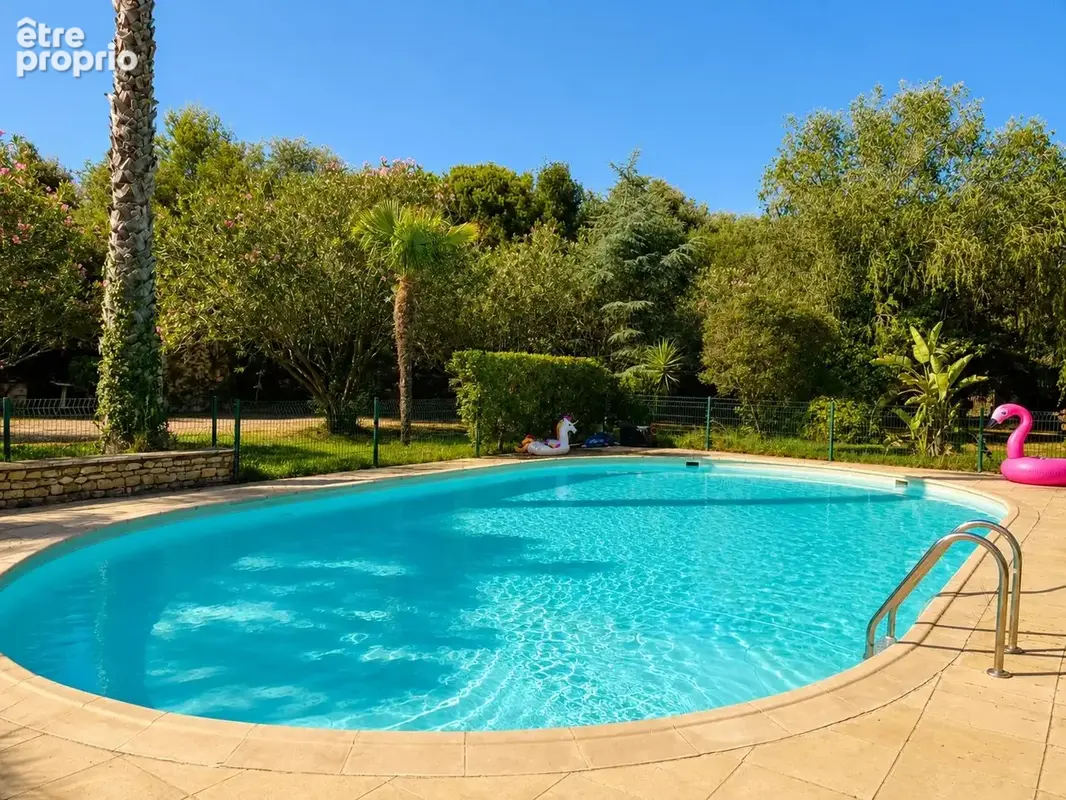 SAINT-FLORENT / Villa 6 pièces avec grand jardin arboré et piscine - photo 2