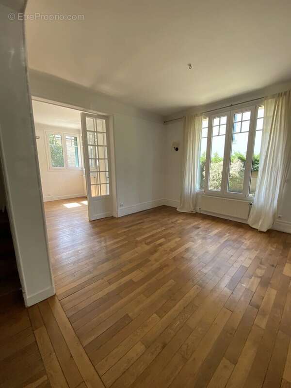 Maison à SAINT-GERMAIN-EN-LAYE