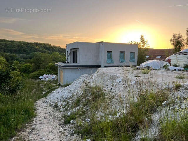 Terrain à MAULE