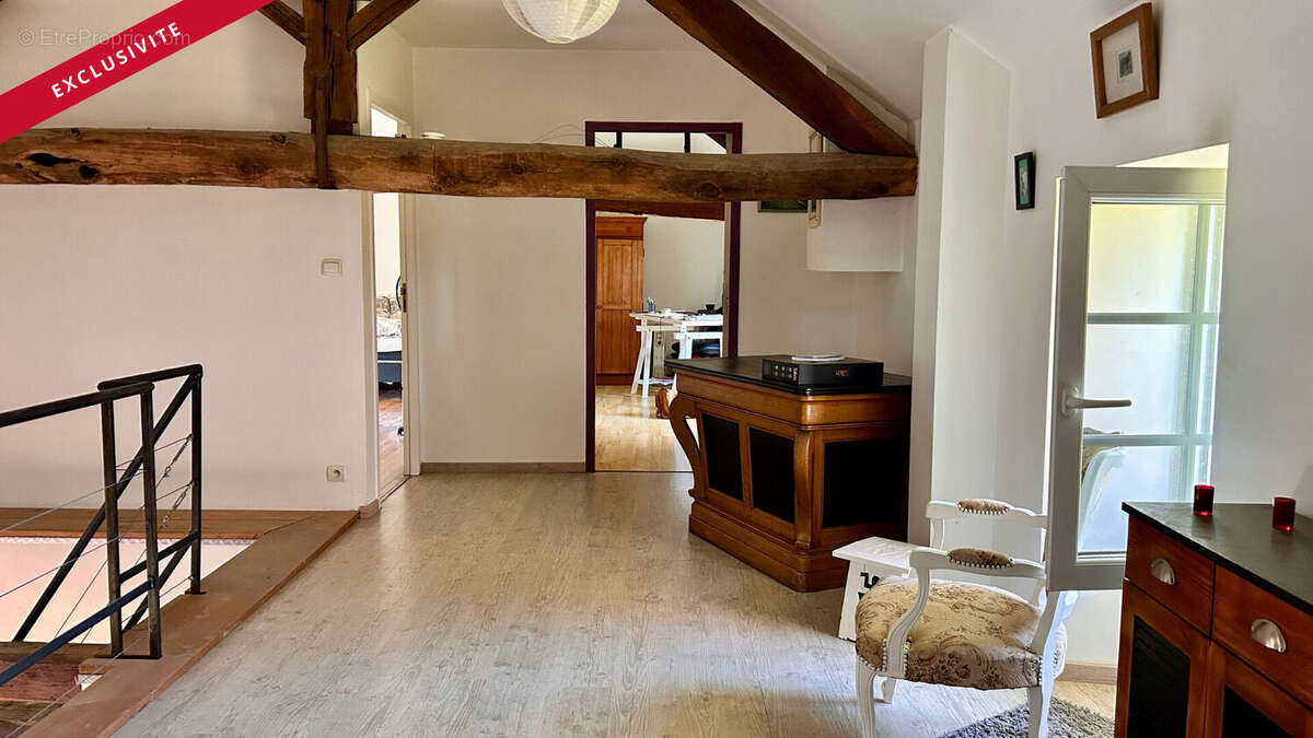 Maison à LA FERRIERE-AIROUX