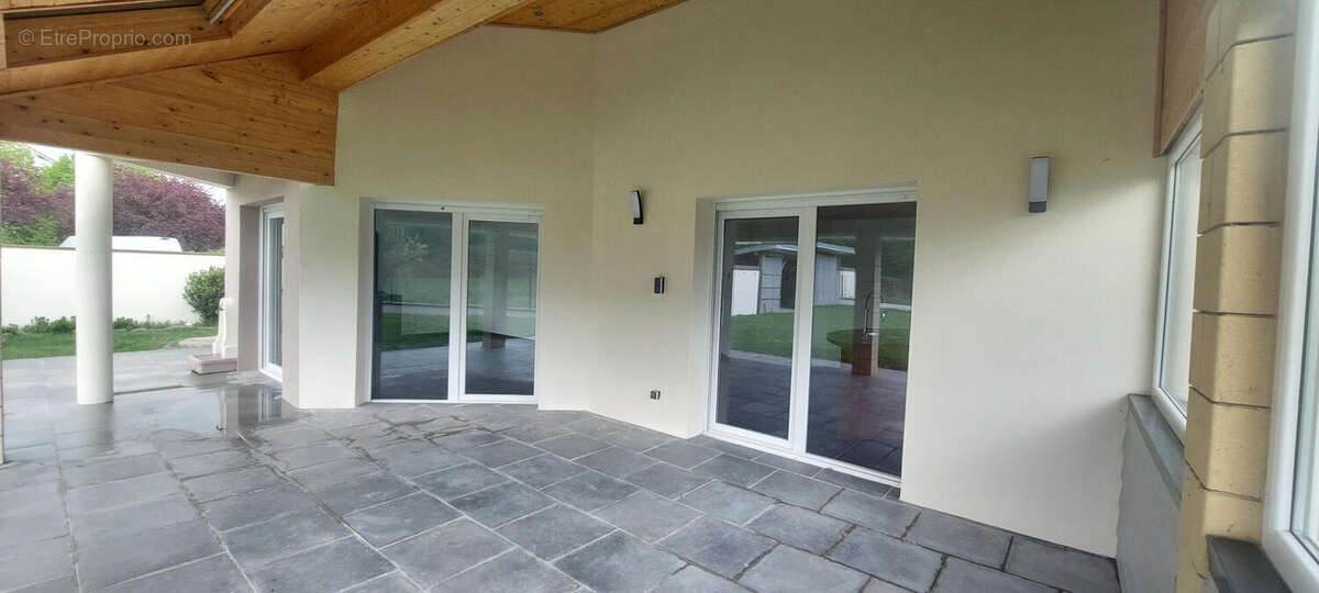 20250425_142321 - Maison à ELOYES