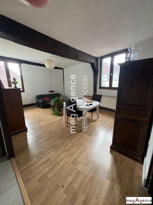 Appartement à AUXERRE