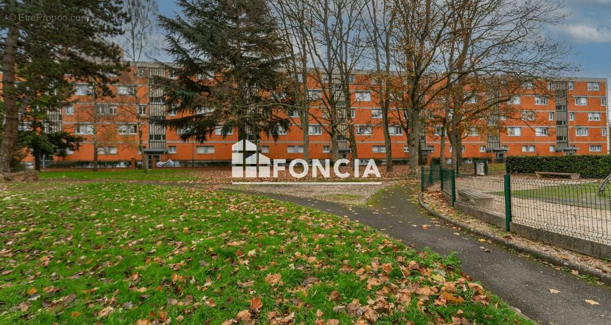 Appartement à VIRY-CHATILLON