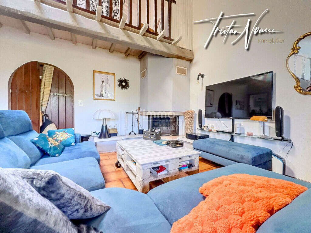 Maison à SAINT-CYPRIEN