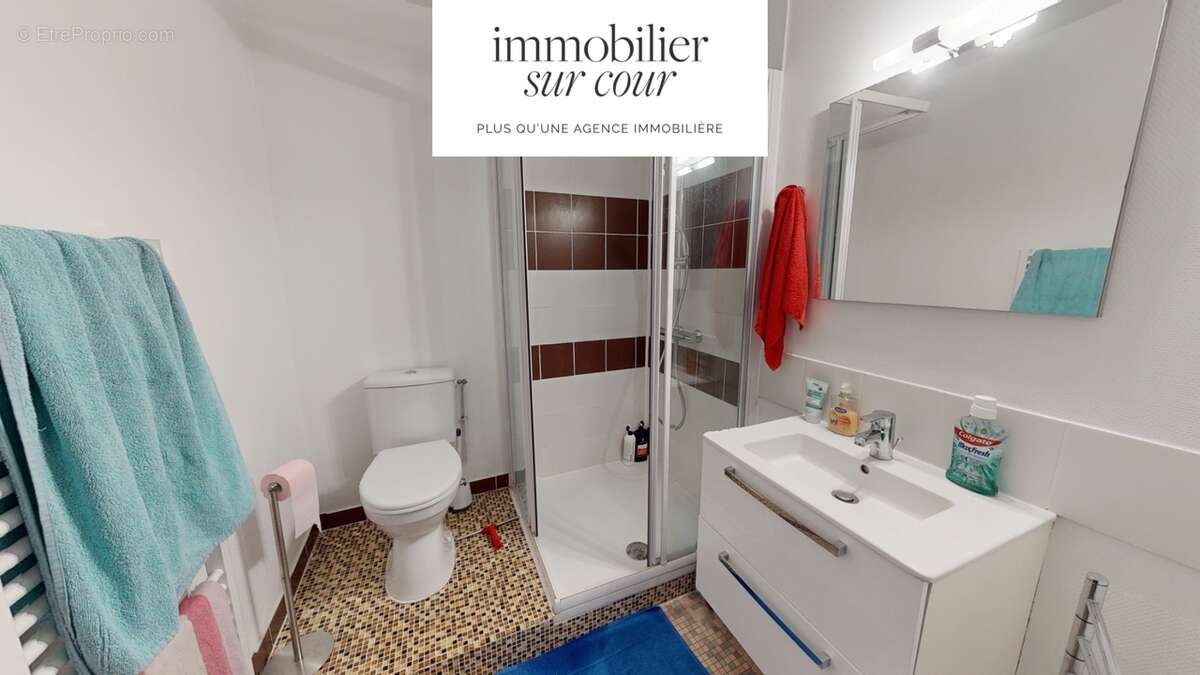 Appartement à SAINT-ETIENNE